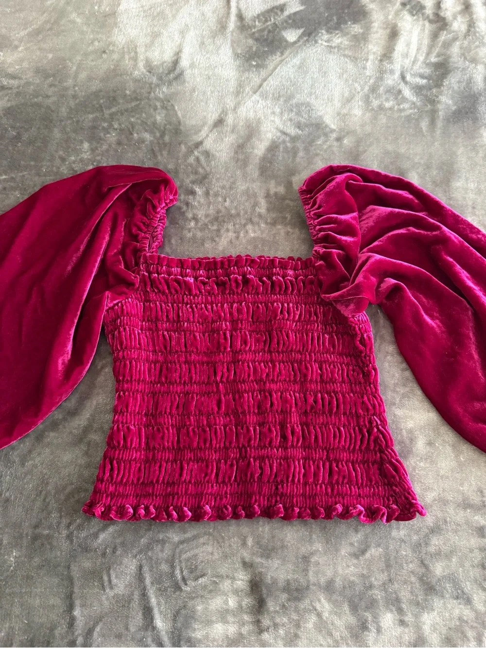 Anthropologie Velvet Smocked Puff Sleeve Peasant Top Deep Berry Women's Small